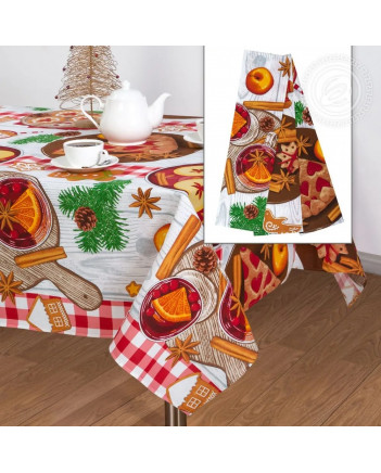 TABLECLOTH AND 3 KITCHEN TOWELS SET GINGERBREAD HOUSE