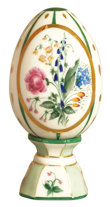 Easter Egg on Stand Buttercup Flowers Lomonosov Porcelain