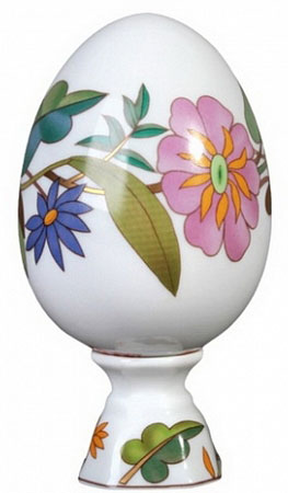 Easter Egg on Stand Colorful Wreath Lomonosov Porcelain