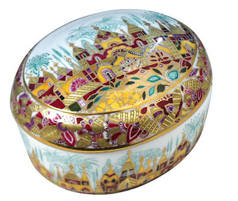 Porcelain Treasure Jewellery Oval Box Golden Spring