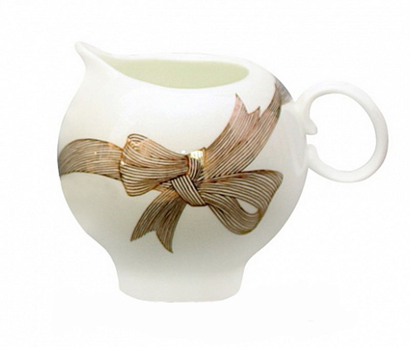  Porcelain Bone China Creamer Apple Platinum Bows 7.3 fl.oz/215 ml