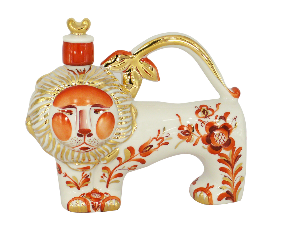 Lomonosov Porcelain Whisky/Vodka Decanter Red Lion  12.8 fl.oz/380 ml